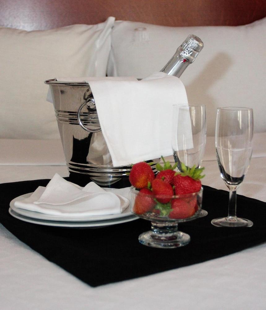 אבאירו Galeria Suite Hotel מראה חיצוני תמונה